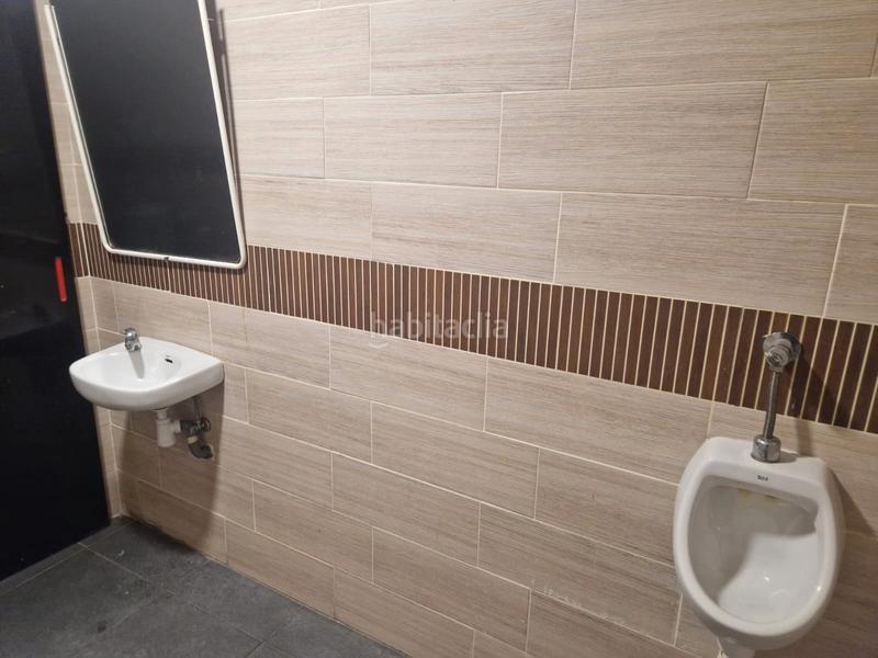 Foto 95d2c4dc-dde8-44f8-b3b0-705af97308dc. Local comercial a calle blasco 16 a El Carril - Paseo de Chapi Villena