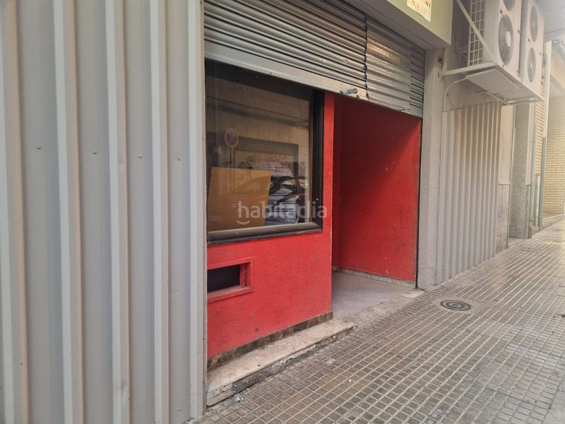Foto a9ae433f-a5f6-499c-a1bf-1b12f77325b0. Local comercial en calle blasco 5 local comercial céntrico , alicante en Villena