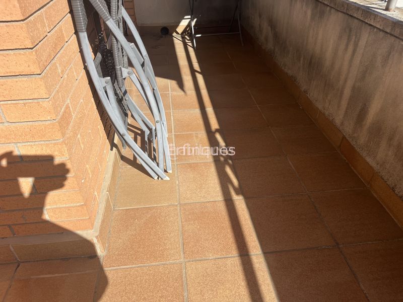 Foto d6925176-c67d-4caa-a020-252370464da9. Xalet amb xemeneia calefacció aparcament a Ca n´Oriol Rubí