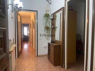 Casa aparellada a Carrer del Doctor Aymerich i Gilabertó