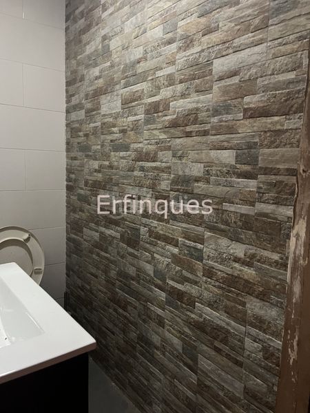 Foto 581a1a53-abbe-41b9-9f02-989cb0e44ba5. Local comercial amb calefacció a Can Boada del Pi Terrassa