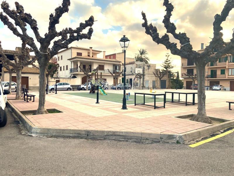 Foto d70515f8-7ec6-4976-b81a-73564f73c0c2. Terreny residencial a Campanet