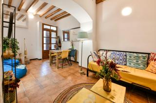 Semi detached house in Bunyola. Casa adosada en bunyola