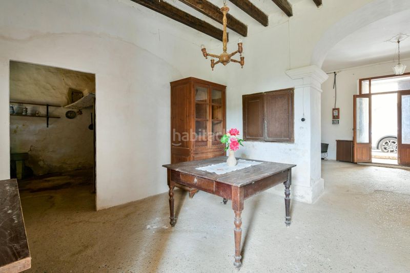 Foto f8a12162-6809-47a8-b36b-c85b1f25ca68. Planta baixa amb aparcament a Sencelles