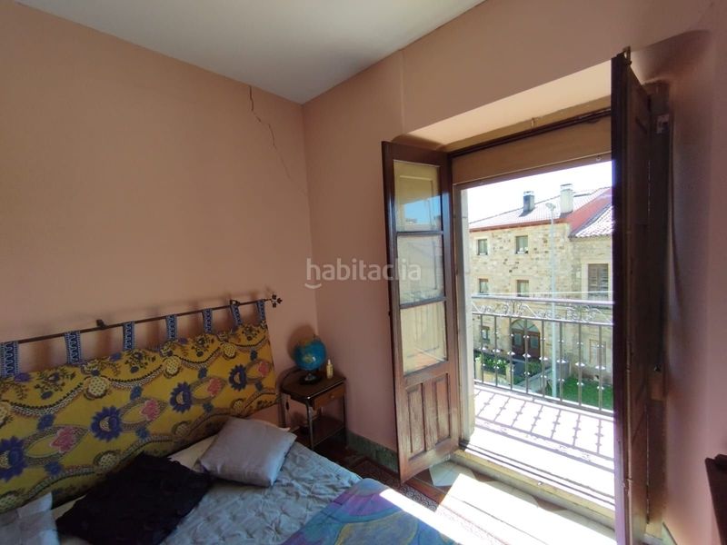 Foto 5bd05f47-c11a-443f-b540-77f817490968. Casa adossada a Quintanar de la Sierra