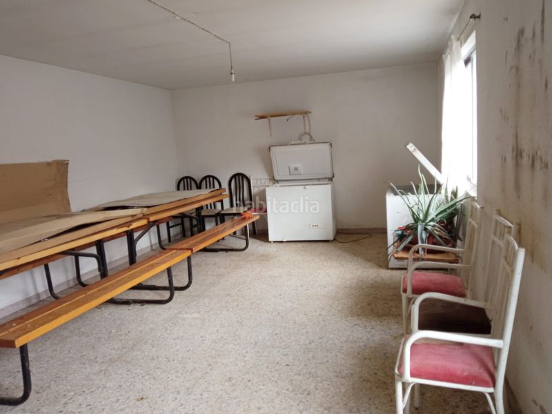 Foto da553a52-ccc6-48c3-9643-736ea159f0c3. Casa pareada en Barriada de Yagüe Burgos