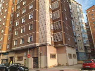 Local Comercial  Calle jos mara de la puente