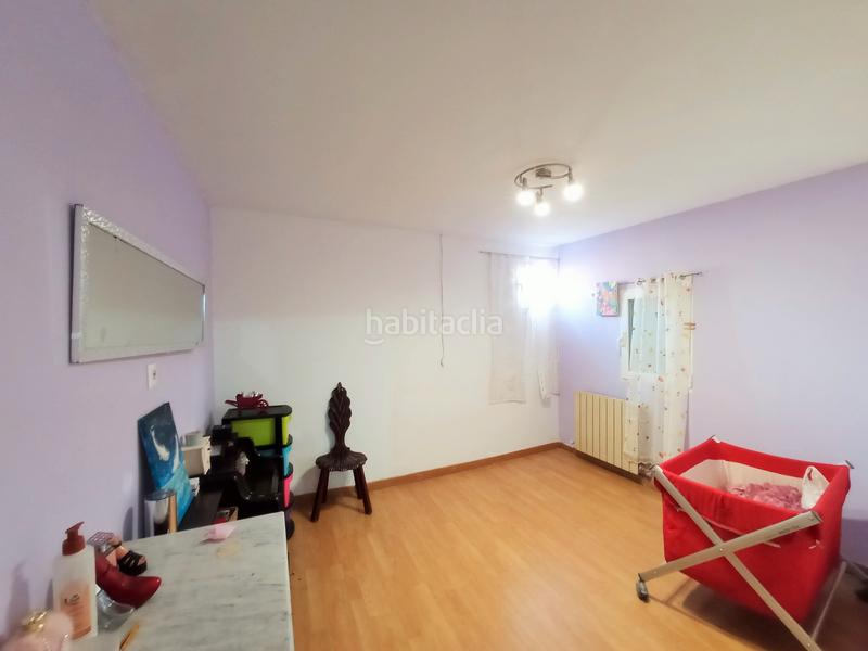 Foto 4225c4bc-16d2-4a42-98da-a6400cd8e13a. Masía casa para entrar a vivir, ideal para familias con hijos en Buniel