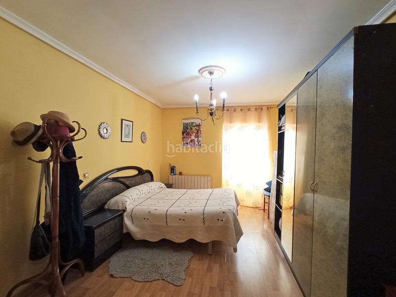 Foto 739c6b5d-8f0a-4489-a838-3bf03b75b686. Masía casa para entrar a vivir, ideal para familias con hijos en Buniel