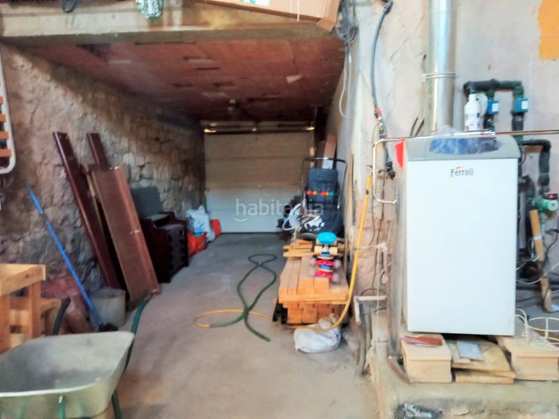 Foto 9d87b3b5-8366-44a2-8755-24d57ac6128e. Masía casa para entrar a vivir, ideal para familias con hijos en Buniel