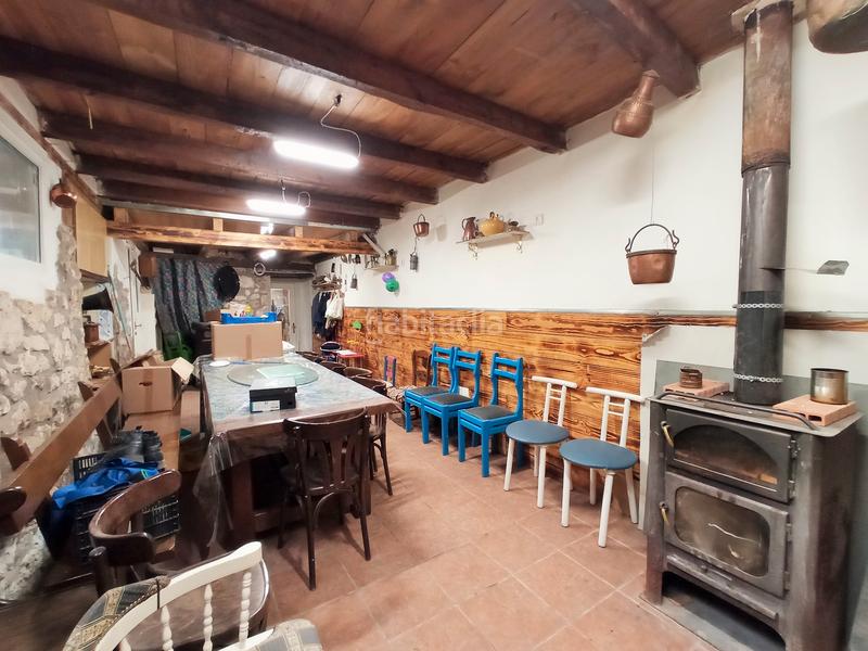 Foto e6a1010e-da44-4440-9f13-4833e39ed449. Masía casa para entrar a vivir, ideal para familias con hijos en Buniel