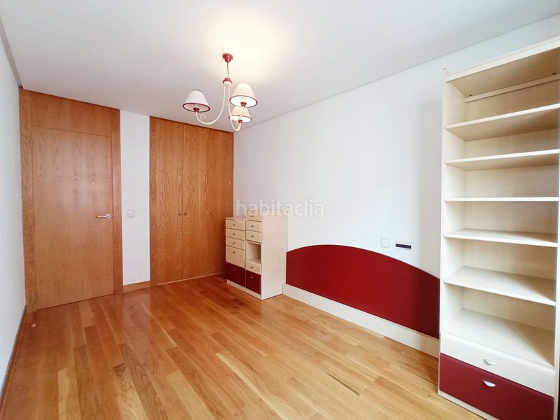 Foto 8c627476-071c-4998-a39a-a7dac38fed87. Pis amb calefacció aparcament a Los Vadillos - R. Sanitaria - Pozanos Burgos