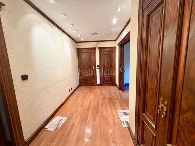 Foto 1bcc63b7-1666-40e7-ba01-a1e7b891f94c. Pis amb calefacció aparcament a Villa Pilar Burgos