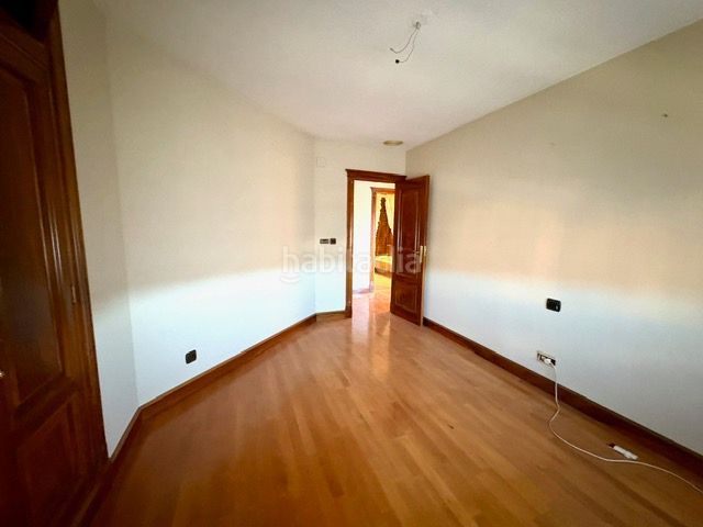 Foto 21cefb97-156f-4b88-a18f-37a2d4f905c3. Pis amb calefacció aparcament a Villa Pilar Burgos