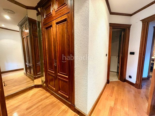 Foto 6c3e60b8-32d9-4099-86d4-e183a7d693e3. Pis amb calefacció aparcament a Villa Pilar Burgos