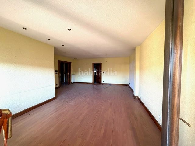 Foto 982a23e6-219f-4774-b41f-a9277ca49cb1. Pis amb calefacció aparcament a Villa Pilar Burgos