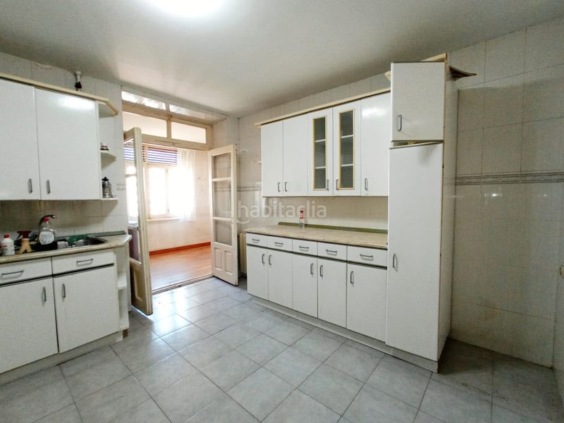 Foto b2d1ae8d-0c12-46bd-b06b-ce752fa7c045. Pis amb calefacció a Los Vadillos - R. Sanitaria - Pozanos Burgos
