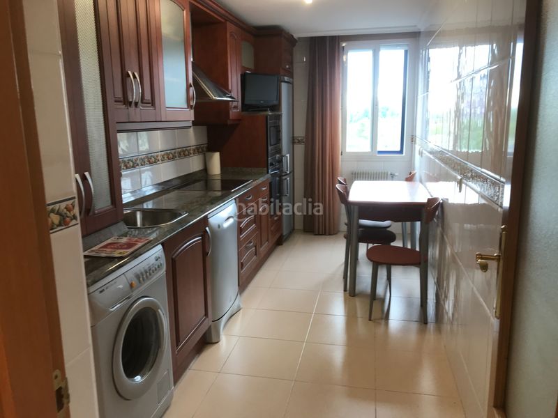 Foto e65818a9-0445-4a2e-ac4b-68308e78aea7. Piso en Fuentecillas - S7 - S8 Burgos