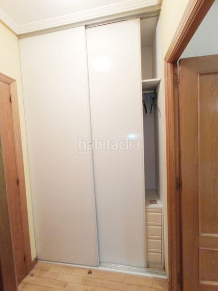 Foto 5e824acc-ab54-423c-a6e4-223faff74899. Apartament amb calefacció aparcament a Universidad - Las Huelgas Burgos