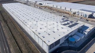 Miete Fabrikhalle in Avenida la veguilla 18. Excelente nave logística en cabanillas del campo