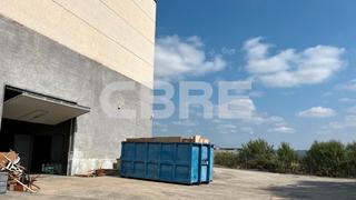 Miete Fabrikhalle in Vía de servicio a1 88. Nave industrial en san agustín de guadalix
