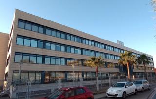 Bureau à Son Cladera. Oficina en venta situada en parque empresarial son fuster.