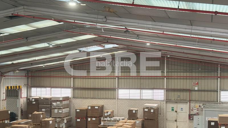 Foto 9b9164b3-079c-49b6-8bc7-6905a5b2c565. Alquiler nave industrial en calle cormoranes 7 nave logística en alquiler en Pinto