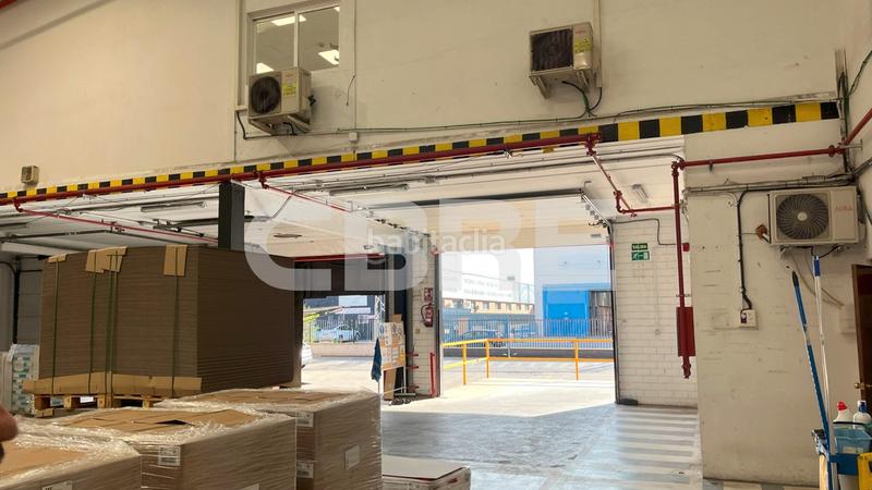 Foto cf0b898e-268b-451a-9c5f-aebb0c3060b8. Location bâtiment à usage industriel dans calle cormoranes 7 dans Pinto