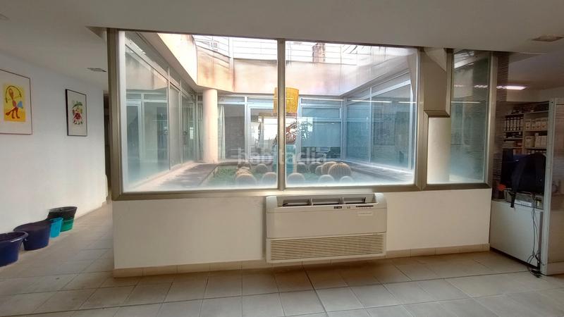 Foto 6afc9989-f3fa-4b31-ae73-344d54948b78. Office space with heating in Plaça dels Patins Palma de Mallorca