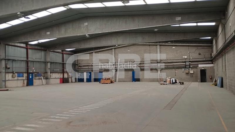 Foto 7cc4d4c6-0878-4705-8efa-c6c63d3e16db. Alquiler nave industrial en avenida recomba 8 en Las Dehesillas-Vereda de los Estudiantes Leganés