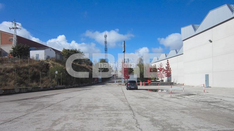 Foto 1cfef47f-8f34-4ba5-aceb-3edc4c17b62c. Rent industrial building in avenida de andalucía 208 in Valdemoro