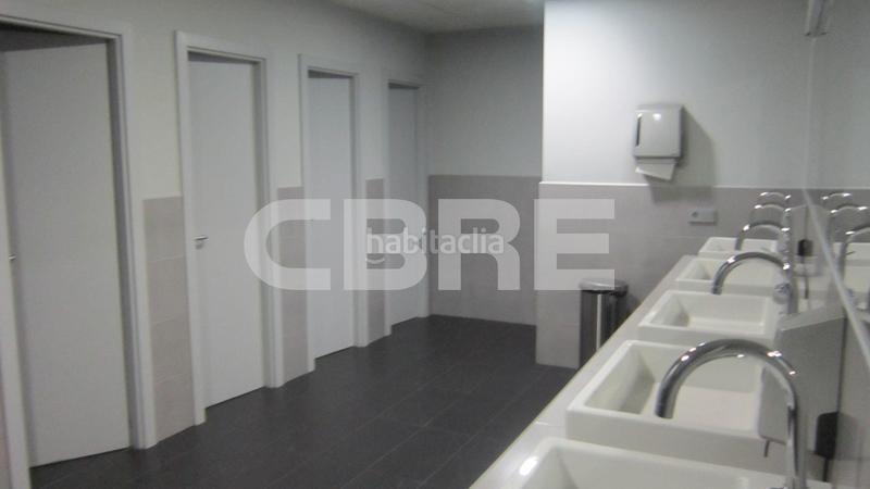 Foto d8e6691b-6a98-4937-88d4-0e087e5befdf. Rent industrial building in avenida de andalucía 208 in Valdemoro