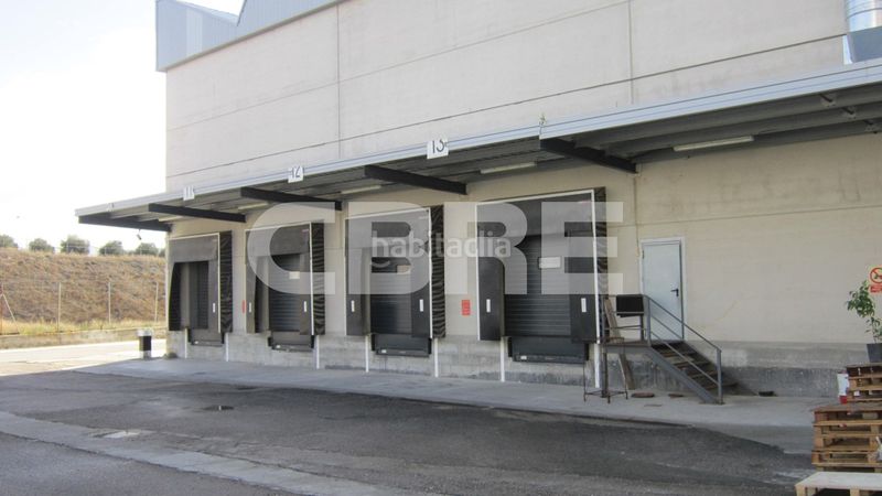 Foto 720f9555-8f61-4231-9b4e-f4faad3a012a. Lloguer nau industrial a avenida de andalucía 208 a Valdemoro