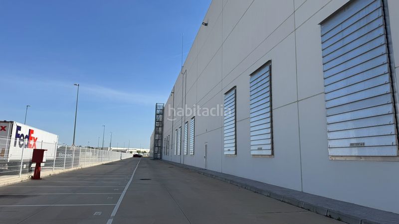 Foto 04306650-1713-4ad9-802d-23495aed9bde. Lloguer nau industrial a calle cerrajeros 31 a Montserrat-Parque Empresarial San Fernando de Henares