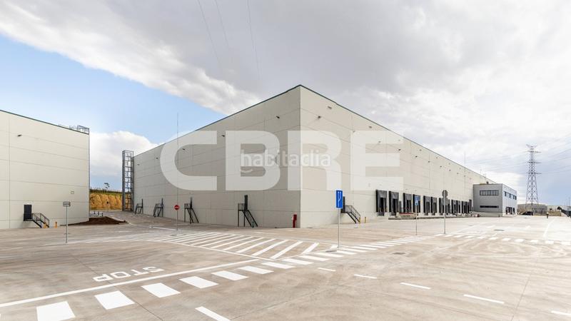 Foto 444f1b99-b2f6-48c1-ace7-a73da906264b. Alquiler nave industrial en carretera fuenlabrada 1960 en Pinto