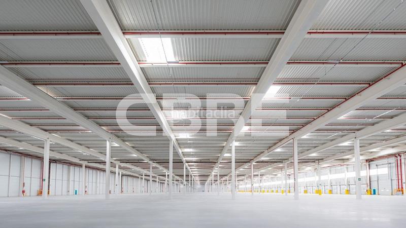 Foto c5688bd1-062d-45eb-aa6d-4abedbea2f89. Affitto capannone industriale in calle dolmen 2 in Illescas