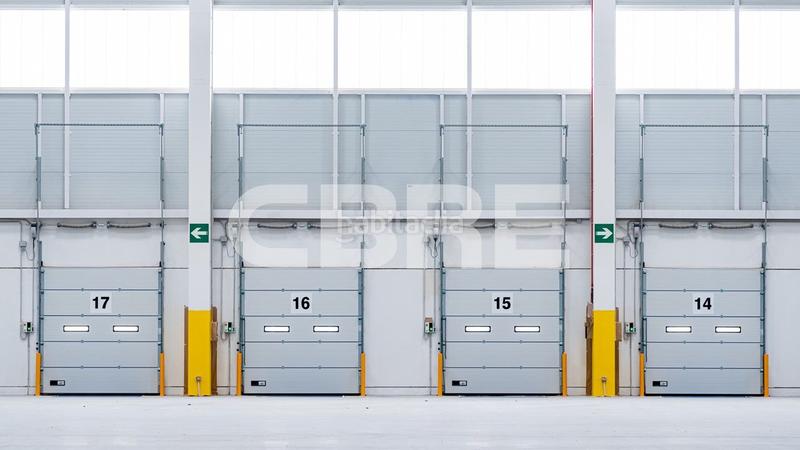 Foto 6a3b8f55-62eb-4467-bfdc-25403708c39f. Rent industrial building in calle dolmen 2 in La Dehesa de Moratalaz Illescas