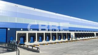 Industrial building in Calle Dolmen 2