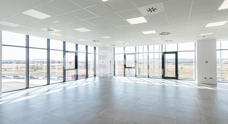 Foto 39c18268-78aa-43b3-88e6-02007a5eb117. Location bâtiment à usage industriel dans calle ajalvir 2v dans Torrejón de Ardoz