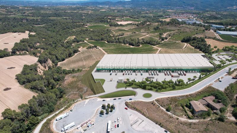 Foto 5410fae7-c4f8-41ae-901b-ec53890a249c. Location bâtiment à usage industriel dans Masquefa