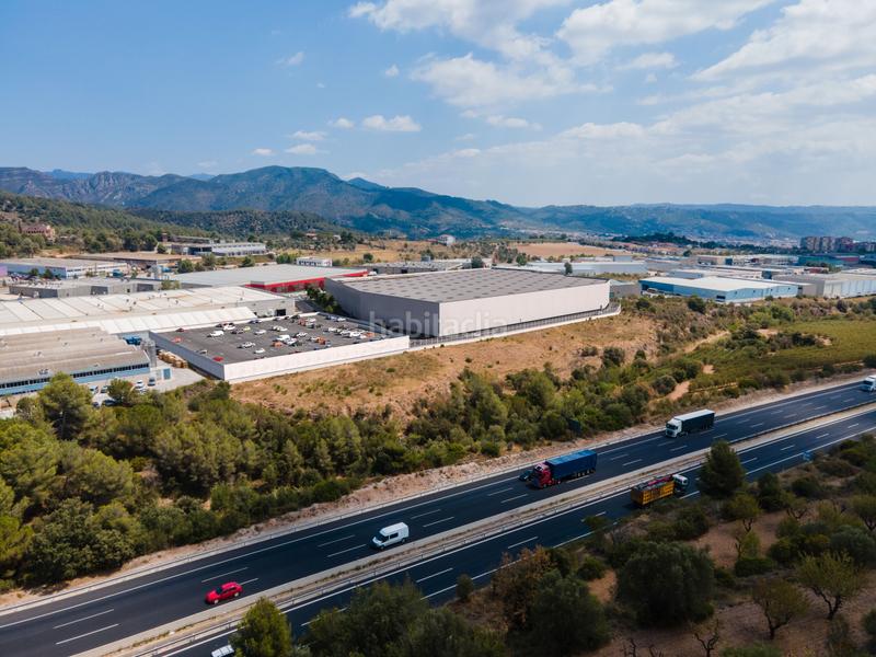 Foto bc1a85cb-09ea-4b5a-ae40-2329ddac37b1. Affitto capannone industriale in Can Vinyals Esparreguera