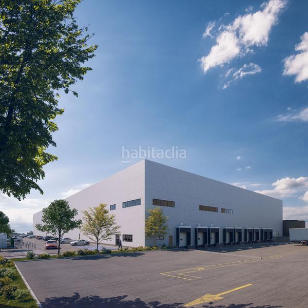 Foto 913e02d6-1527-4884-8296-d3a4c97e81d8. Alquiler nave industrial nave logística en Valls