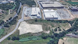 Solar industrial en Lliçà d´Amunt. Solar industrial en lliçà d'amunt