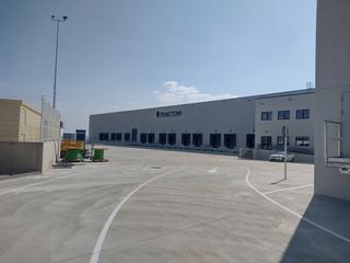 Location Bâtiment à usage industriel  Calle carae. Nave logística con módulos o nave independiente tipología crossd