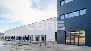 Rent Industrial building in Carrer barcelonès 37