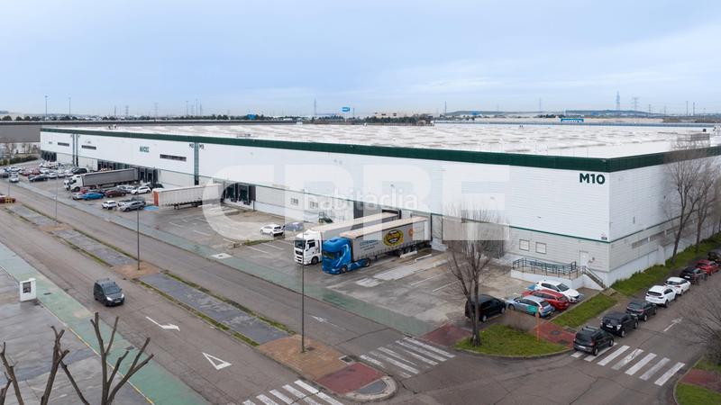 Foto 0a6fb7b2-c0b4-4179-a17f-0e7de9138653. Lloguer nau industrial a calle río zújar 25 a Los Olivos-Los Ángeles Getafe