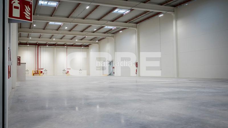 Foto 6f06d51d-a31d-4392-a81a-5b2661861f2a. Alquiler nave industrial en pasaje 5 50 excelente parque logístico en alquiler en San Fernando de Henares