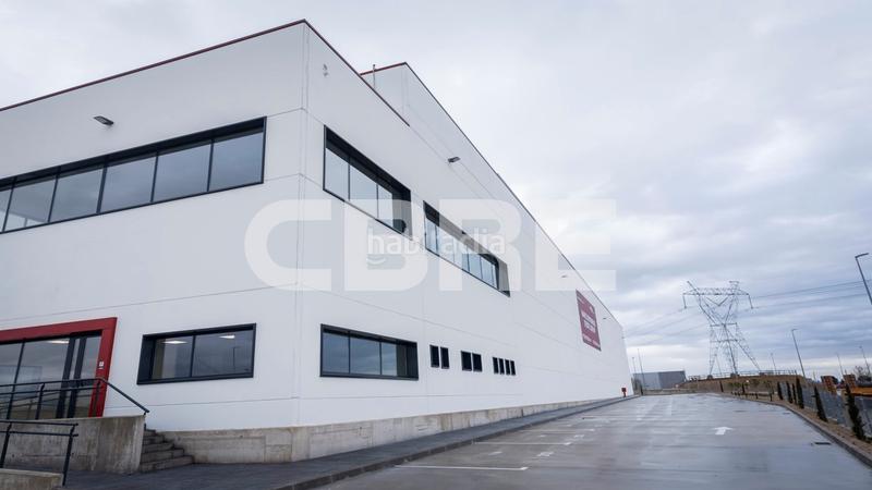 Foto 6ffe329c-48ce-485f-90b0-8412249fbd47. Alquiler nave industrial en pasaje 5 50 excelente parque logístico en alquiler en San Fernando de Henares