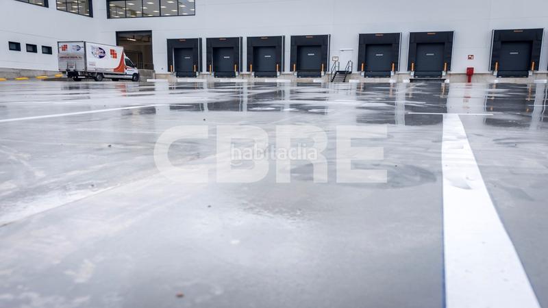 Foto 70af7562-2226-4340-9523-de01ecf720fc. Lloguer nau industrial a pasaje 5 50 a Montserrat-Parque Empresarial San Fernando de Henares