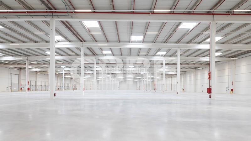 Foto 0970a51b-fcbf-4afe-acde-c6e8e2fcc33e. Miete fabrikhalle in calle guadiana 449 in Camarma de Esteruelas